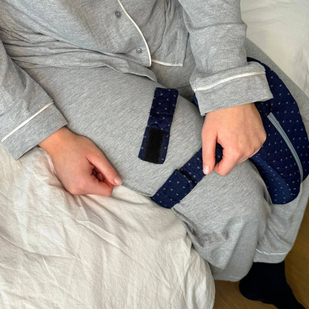 [v2] Velcro Strap Case for Alignment Pillow